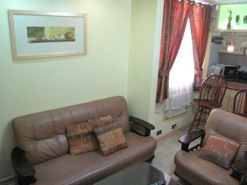 Apartamento Makati Suites At Travelers Inn