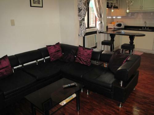 Apartamento Makati Suites At Travelers Inn