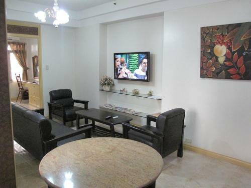 Apartamento Makati Suites At Travelers Inn