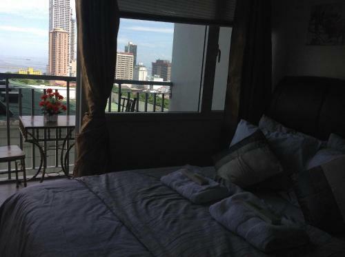 Apartamentos Aed Manila Bay View At Green Residences