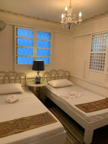 Courtyard Hotel