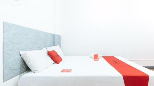 Reddoorz Caa Road Las Pinas