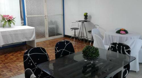 Apartamento A216 Spacious Br Plus Mini Function Room