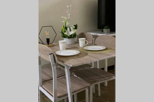 Apartamento ? Casa Del Bene : Charming Condo Living ?