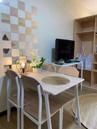 Apartamento ? Casa Del Bene : Charming Condo Living ?