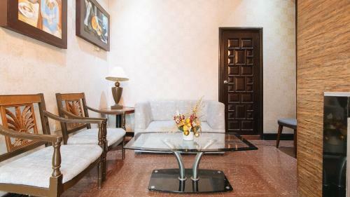 Hotel Reddoorz Canley Residential