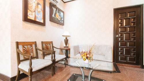 Hotel Reddoorz Canley Residential