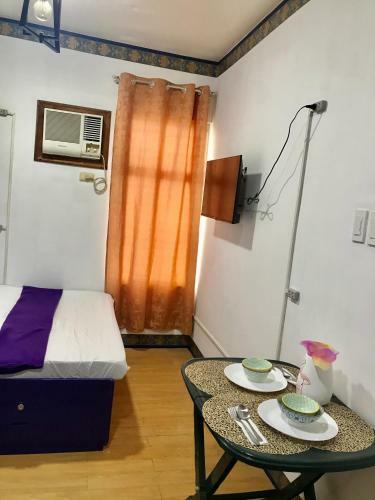 Bed & Breakfast Bright And Cozy Space W/netflix&flamingo Design