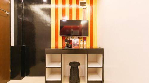 Reddoorz @ Walk Inn Hotel