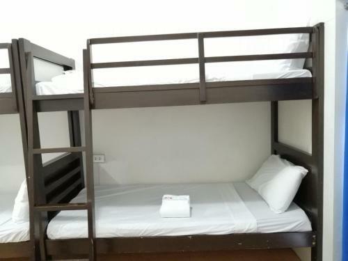 Albergue Forbes Hall