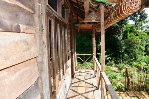 Plei Homestay & Caf�