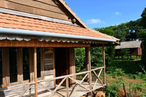 Plei Homestay & Caf�