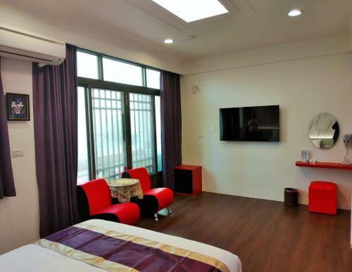 Purple Shell Homestay