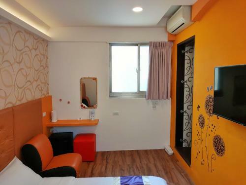 Purple Shell Homestay
