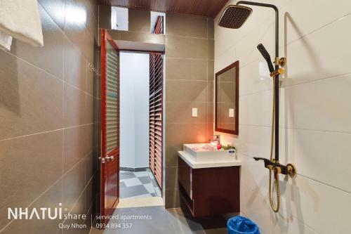 Nh� Tui Share Quy Nh?n Serviced Apartment