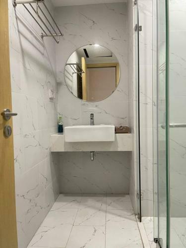 Nh� Tui Share Quy Nh?n Serviced Apartment