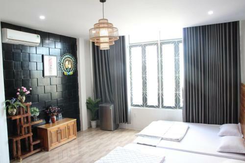 79+ Homestay & Coffee