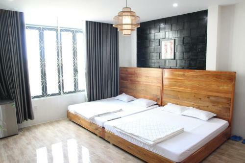 79+ Homestay & Coffee