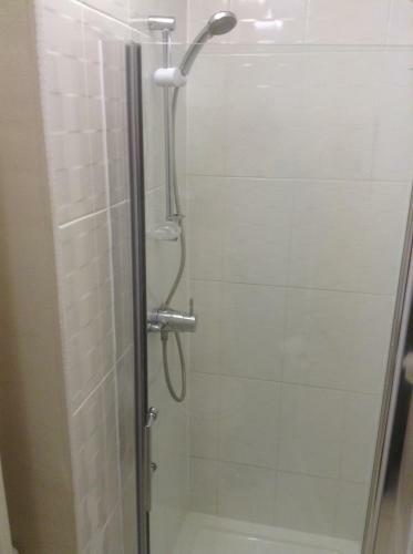 Hostal Bridgefoot Guest House