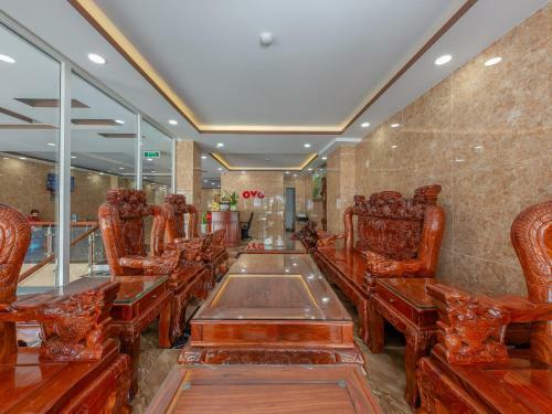 Hotel Oyo 1018 Cong Thanh Gold Apartment