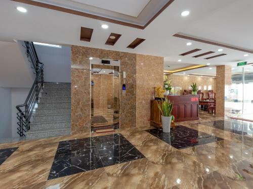 Hotel Oyo 1018 Cong Thanh Gold Apartment