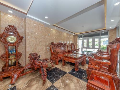 Hotel Oyo 1018 Cong Thanh Gold Apartment