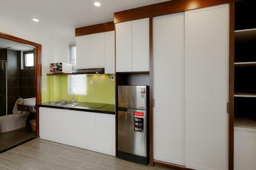 H?ng Th�nh Luxury Hotel & Apartments