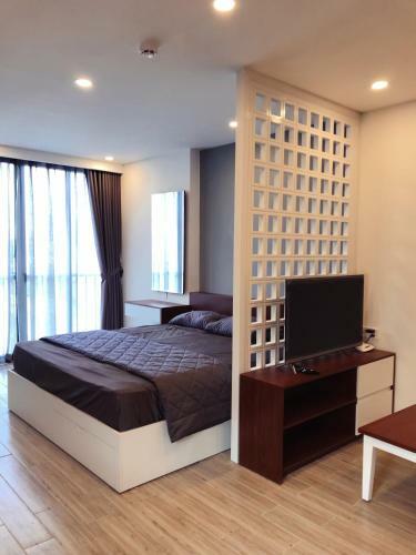 H?ng Th�nh Luxury Hotel & Apartments