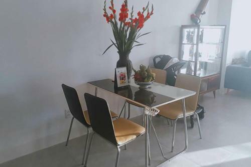 Apartamento C?n H? 2 Ph�ng Ng? ??y ?? Ti?n Nghi S�t Bi?n