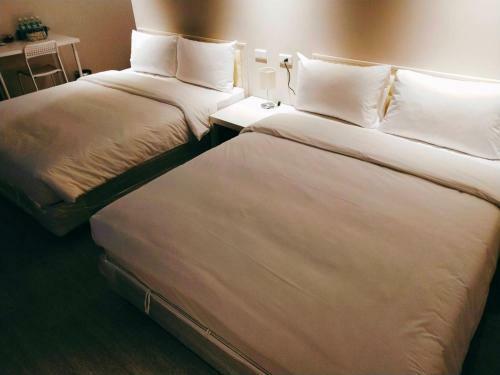 Shine Residence
