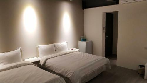 Shine Residence