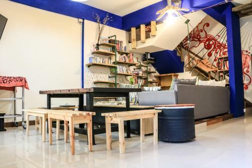 Bed & Breakfast Liyar House