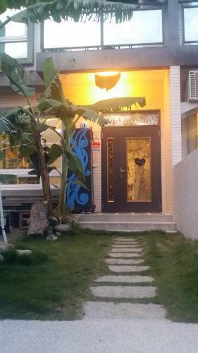 Bed & Breakfast Liyar House
