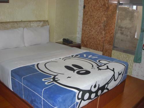 Hostal Uni Hotel
