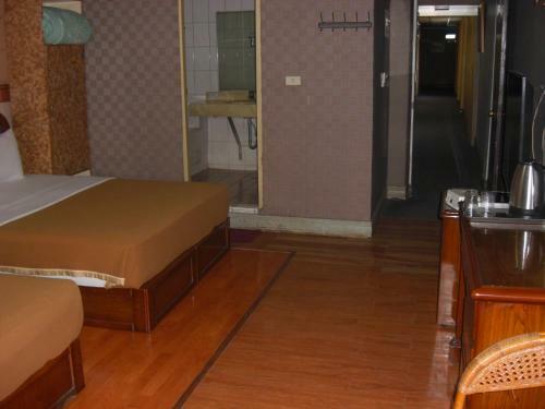 Hostal Uni Hotel