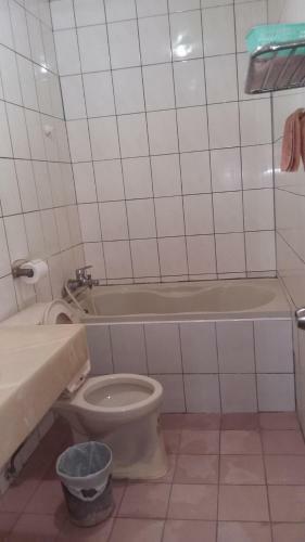 Hostal Uni Hotel