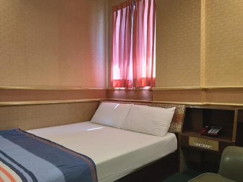 The Ley Hotel ?????