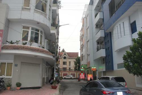 Sai Gon River Hotel