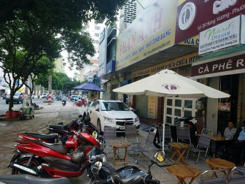 Hostal Natural House Hostel