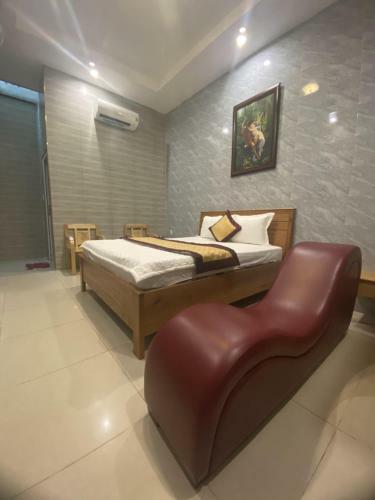 Ho�ng Qu�n Hotel