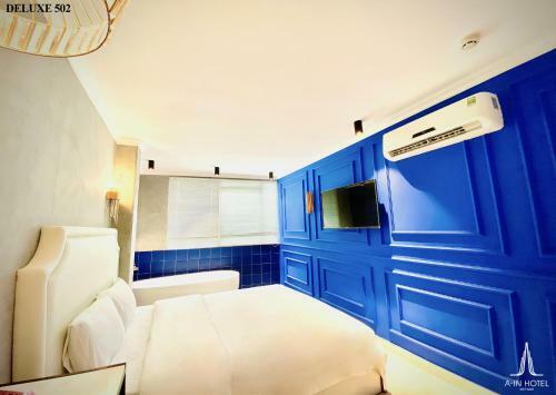 A In Hotel Del Luna