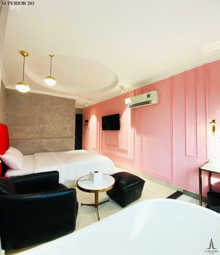A In Hotel Del Luna