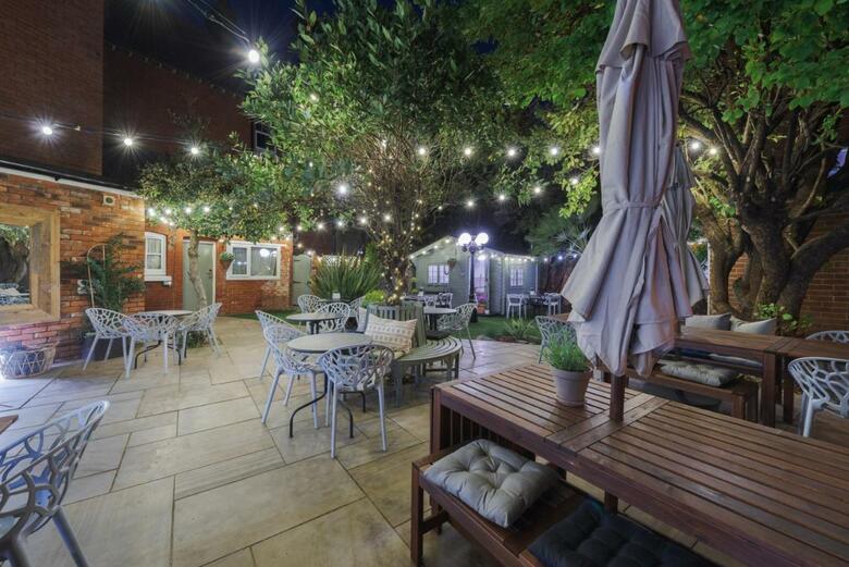 Florence House Boutique Hotel And Restaurant