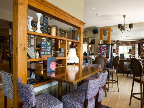 Red Lion Hotel