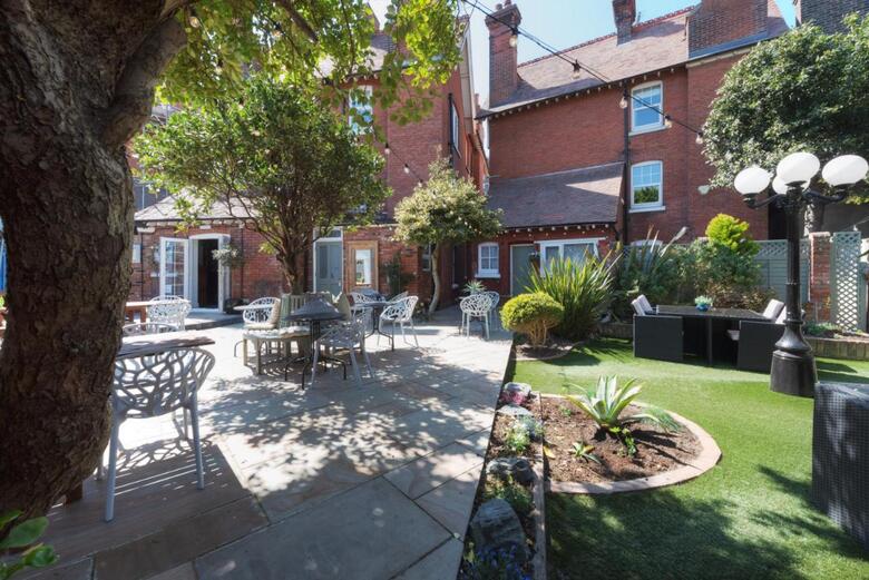 Somerset House Boutique Hotel And Restaurant