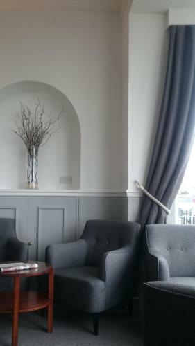 The White Lodge Hotel