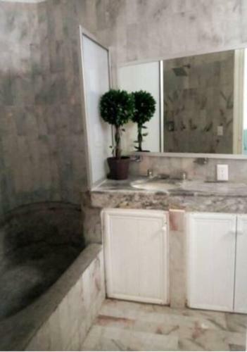 Casa Privada Con Alberca Y Terraza En La Audiencia