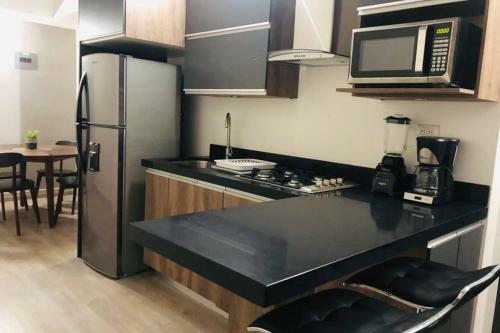 Apartamento Monterrey Living Centro El Titan Piso 6