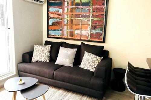Apartamento Monterrey Living Centro El Titan Piso 6