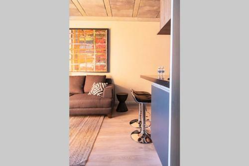 Apartamento Monterrey Living Centro El Titan Piso 6